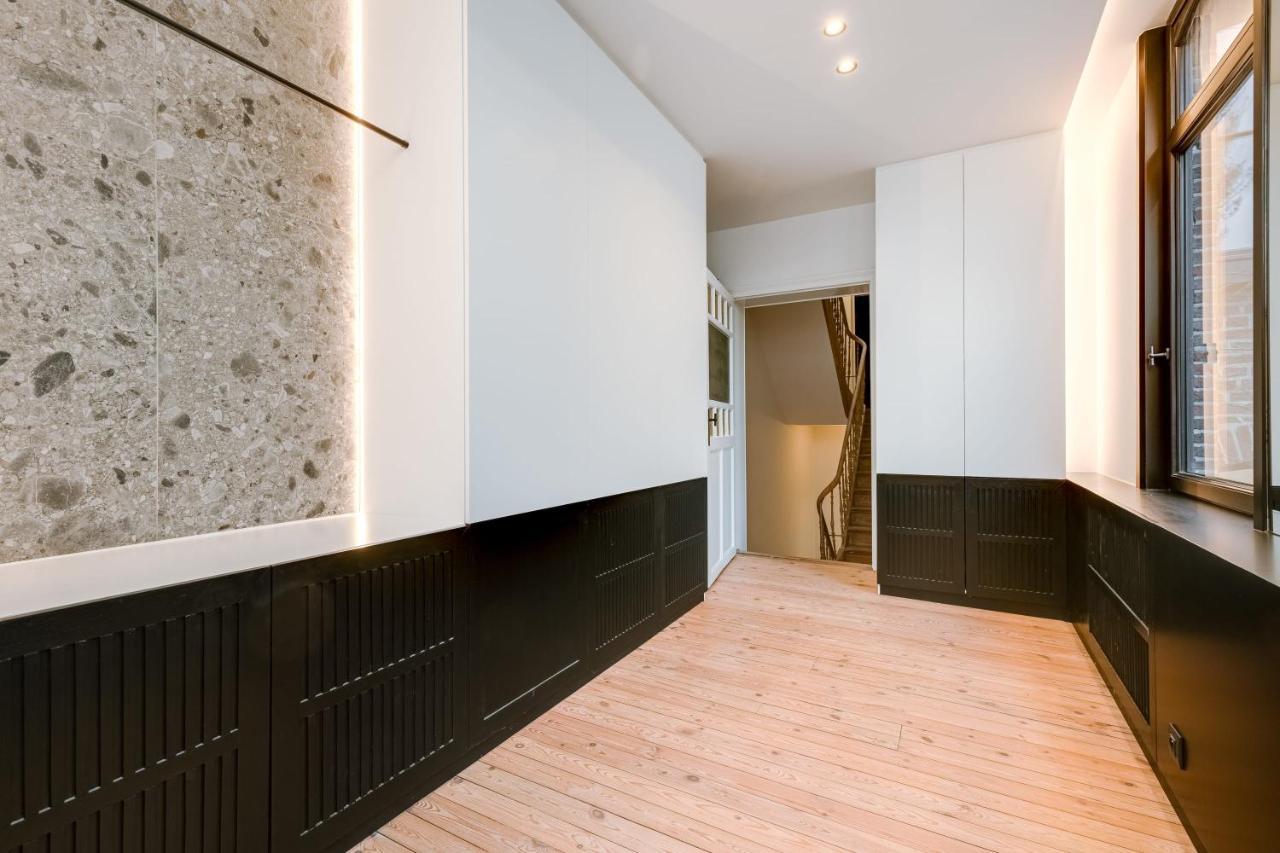 Beautiful Luxurious Mansion With Several Terraces Kortrijk Exterior photo